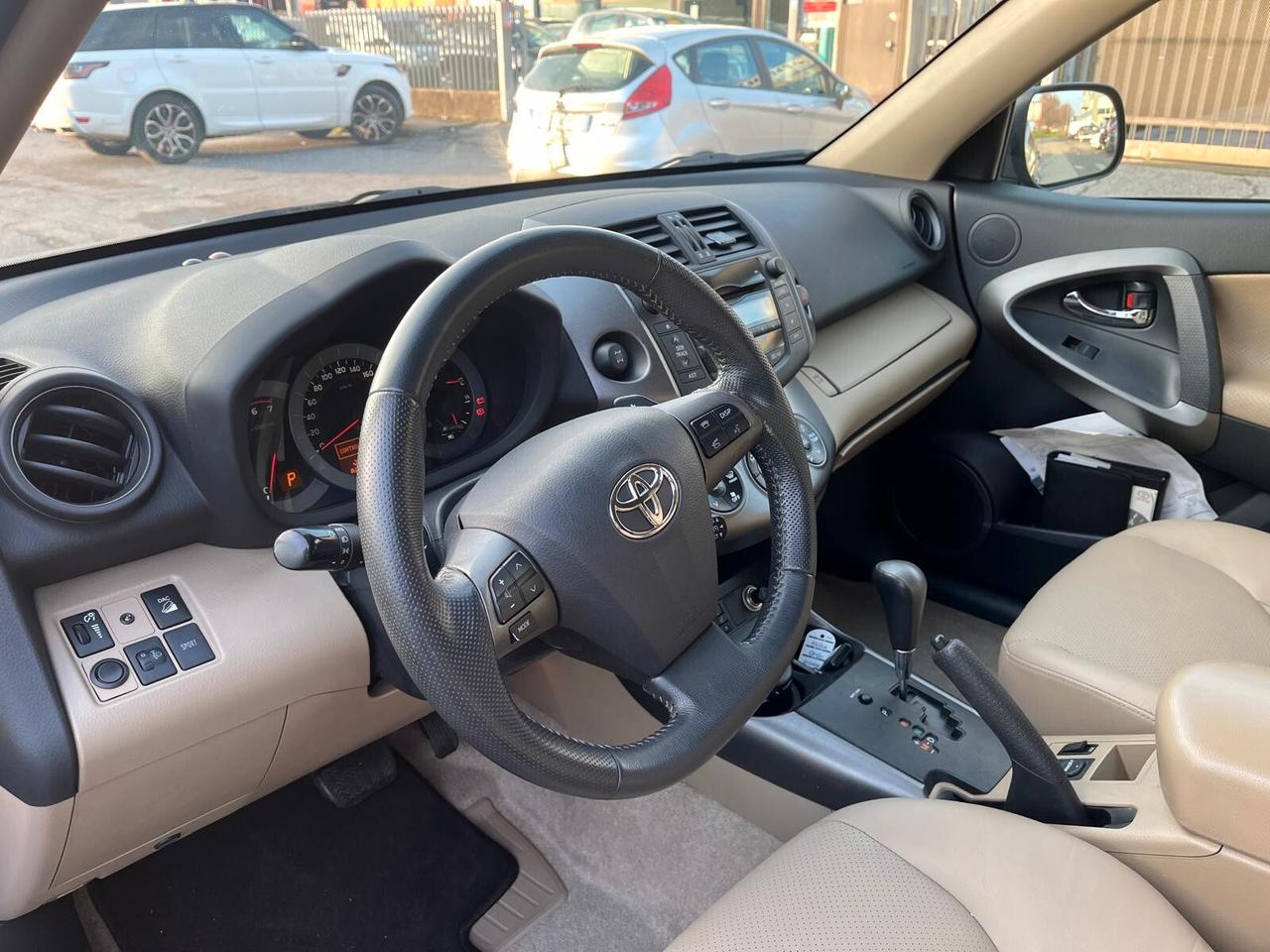 Toyota RAV 4 RAV4 2.2 D-Cat 177 CV Luxury