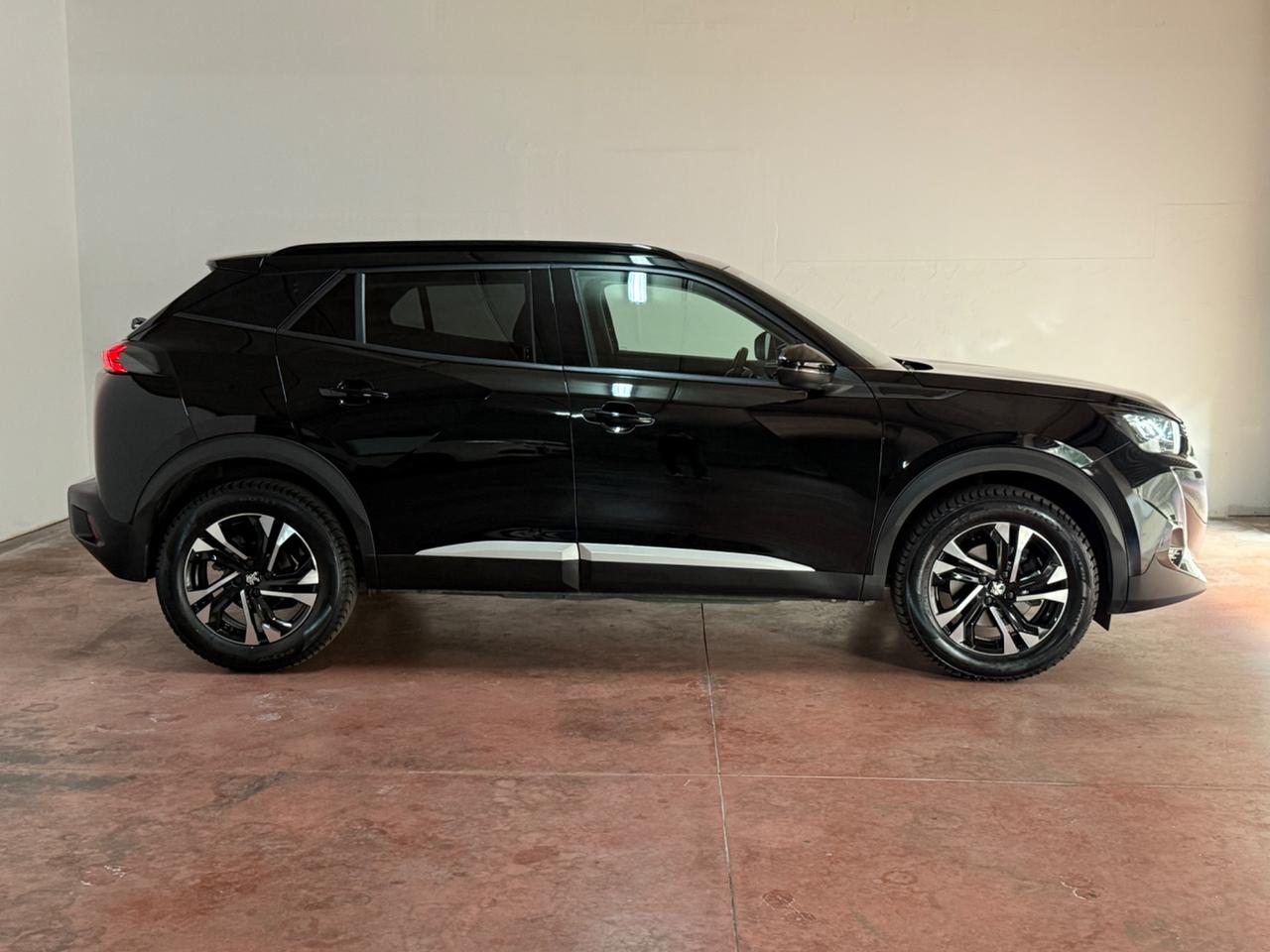 Peugeot 2008 BlueHDi 130 S&S EAT8 Allure Pack