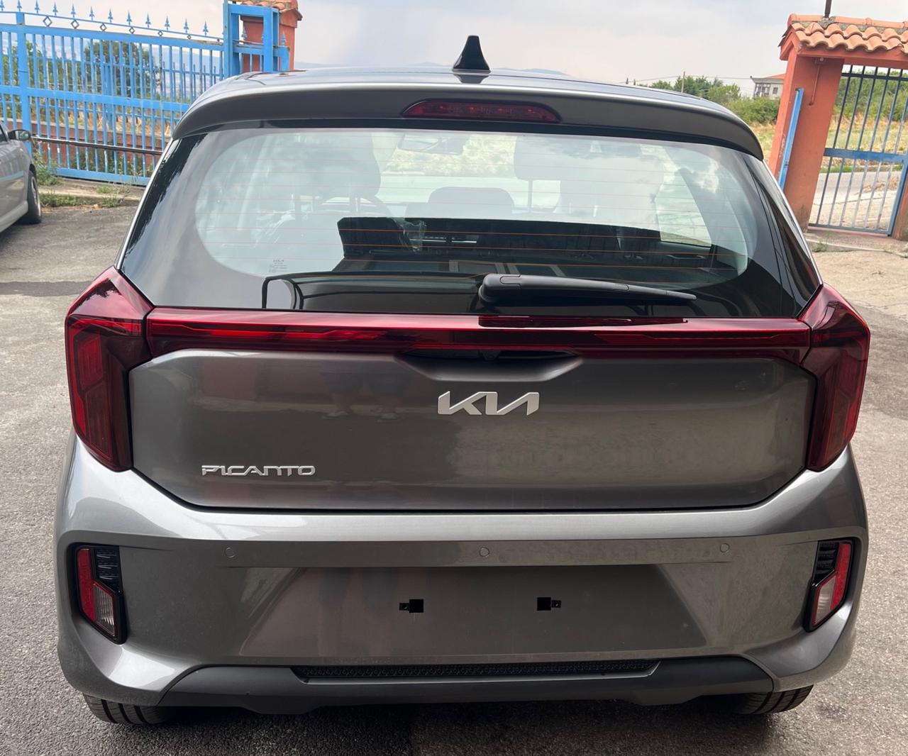 Kia Picanto 1.0 12V 5 porte Urban-nuova-