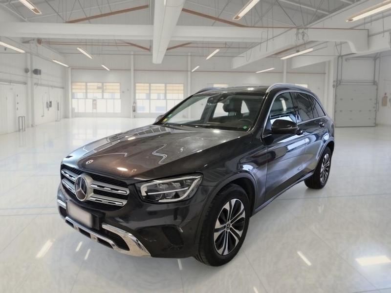 MERCEDES-BENZ GLC 300 d 4Matic Business aut.
