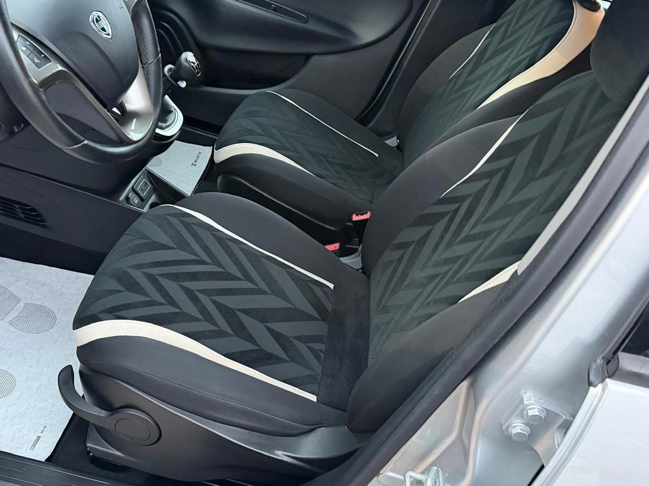 Lancia Ypsilon 1.2 69 cv. EcoChic GOLD (Imp GPL)