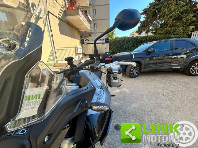TRIUMPH Tiger 850 Sport .