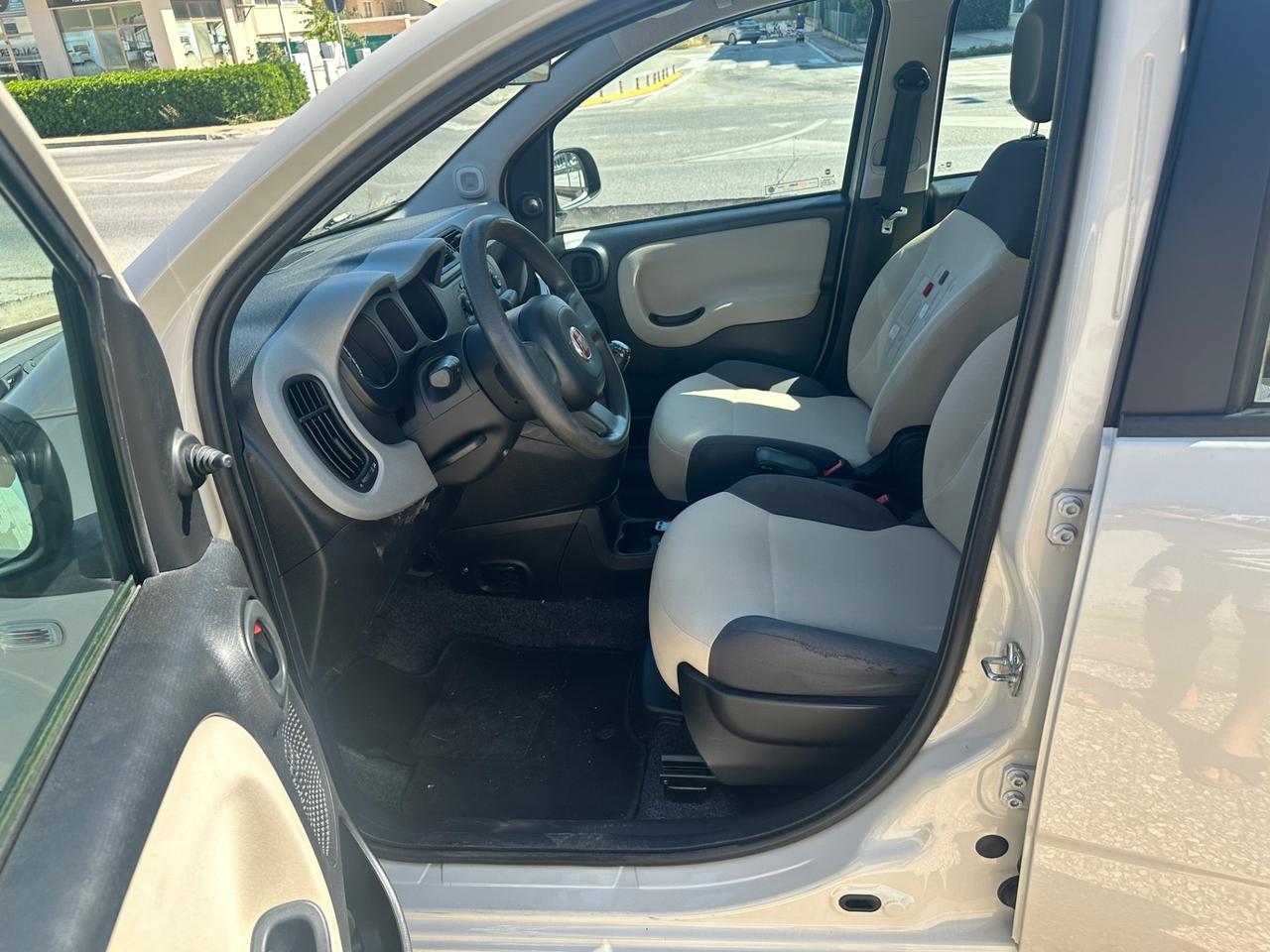 Fiat Panda 0.9 TwinAir Turbo Natural Power Lounge