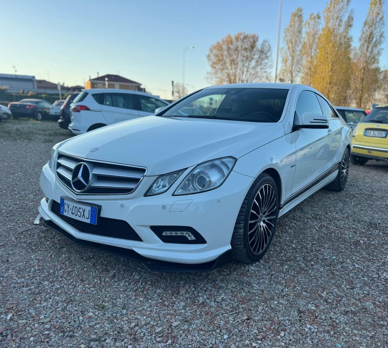 Mercedes-benz E 220 CDI Coupé BlueEFFICIENCY Avantgarde Automatica