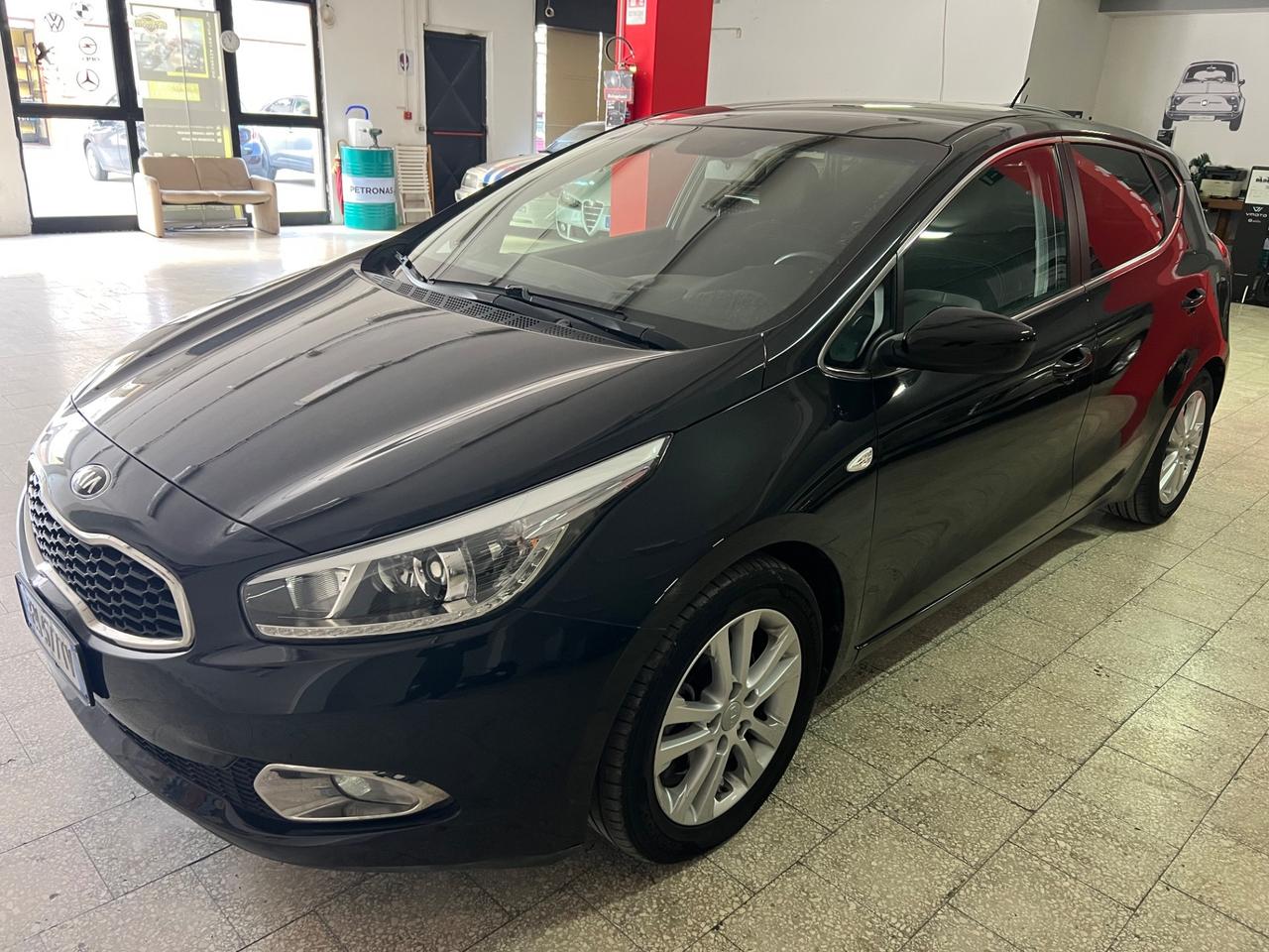 Kia Ceed cee'd 1.4 ECO GPL 5 porte Cool