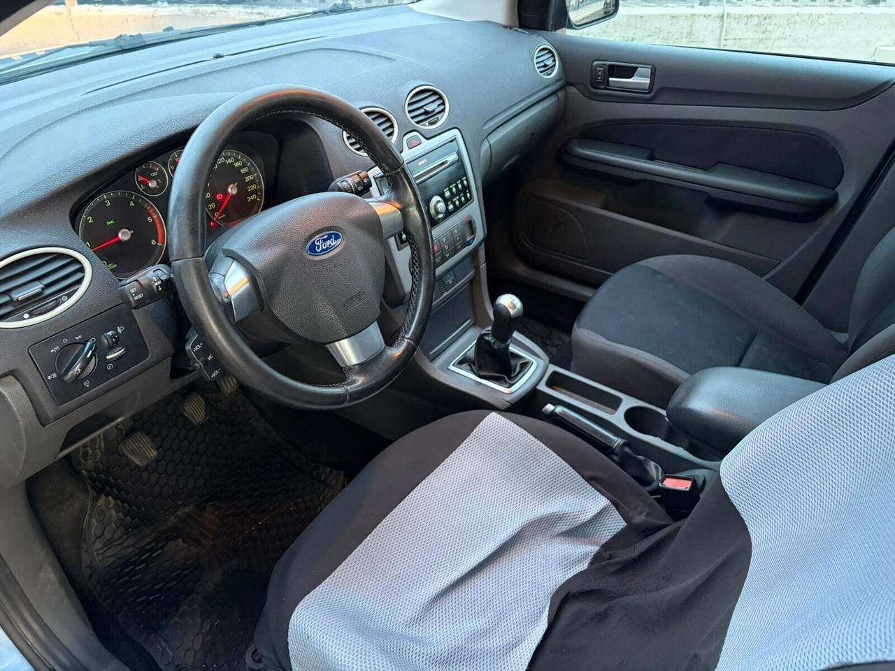 Ford Focus C-Max 1.6 TDCi (110CV)