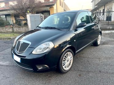 Lancia Ypsilon 1.2 Versus