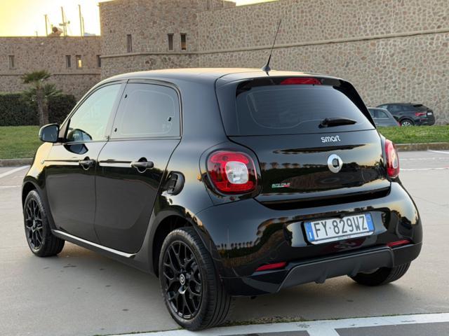 SMART ForFour 90 0.9 TURBO TWINAMIC SUPERPASSION+RETROCAMERA