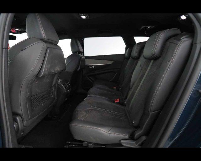 PEUGEOT 5008 BlueHDi 130 S&S EAT8 GT