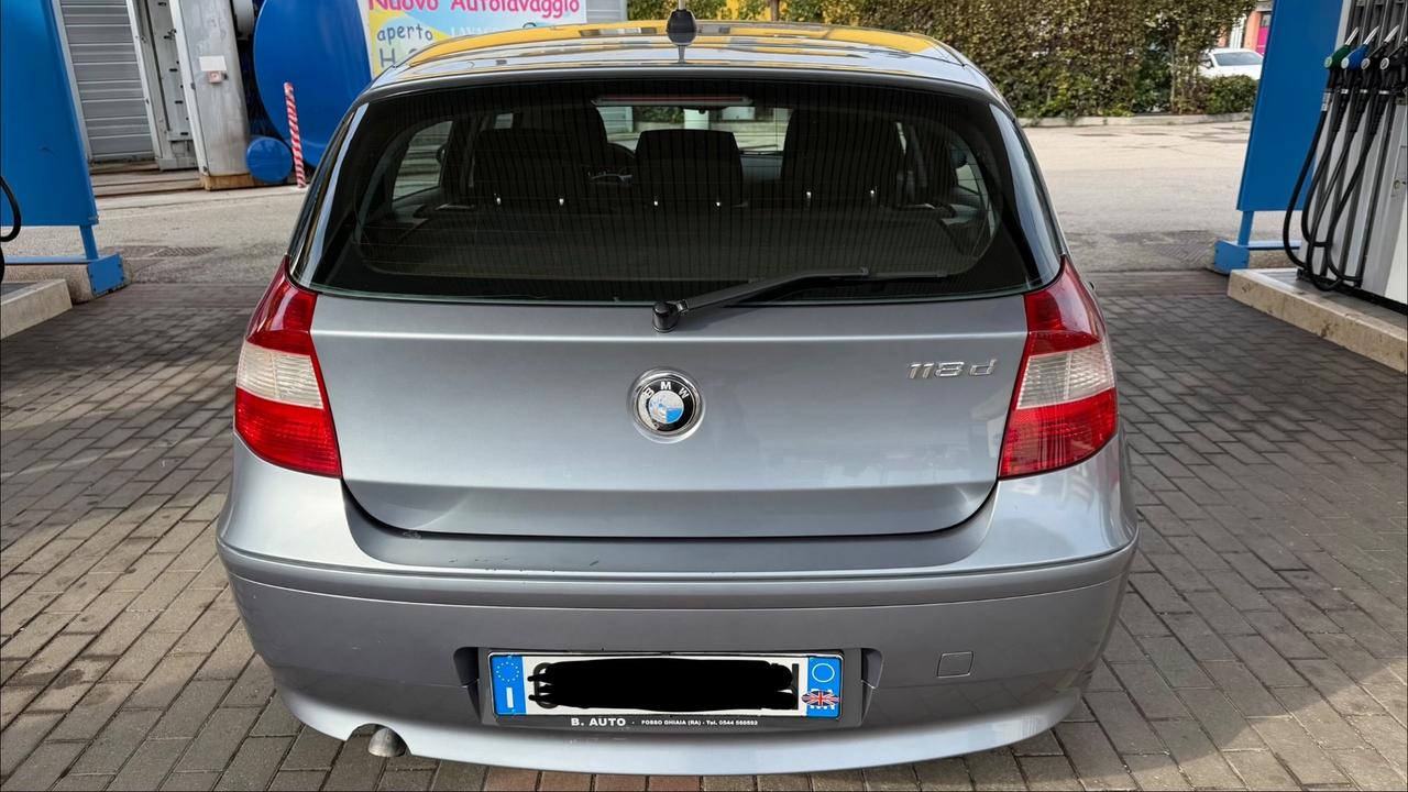 Bmw 118 118d cat 5 porte Attiva