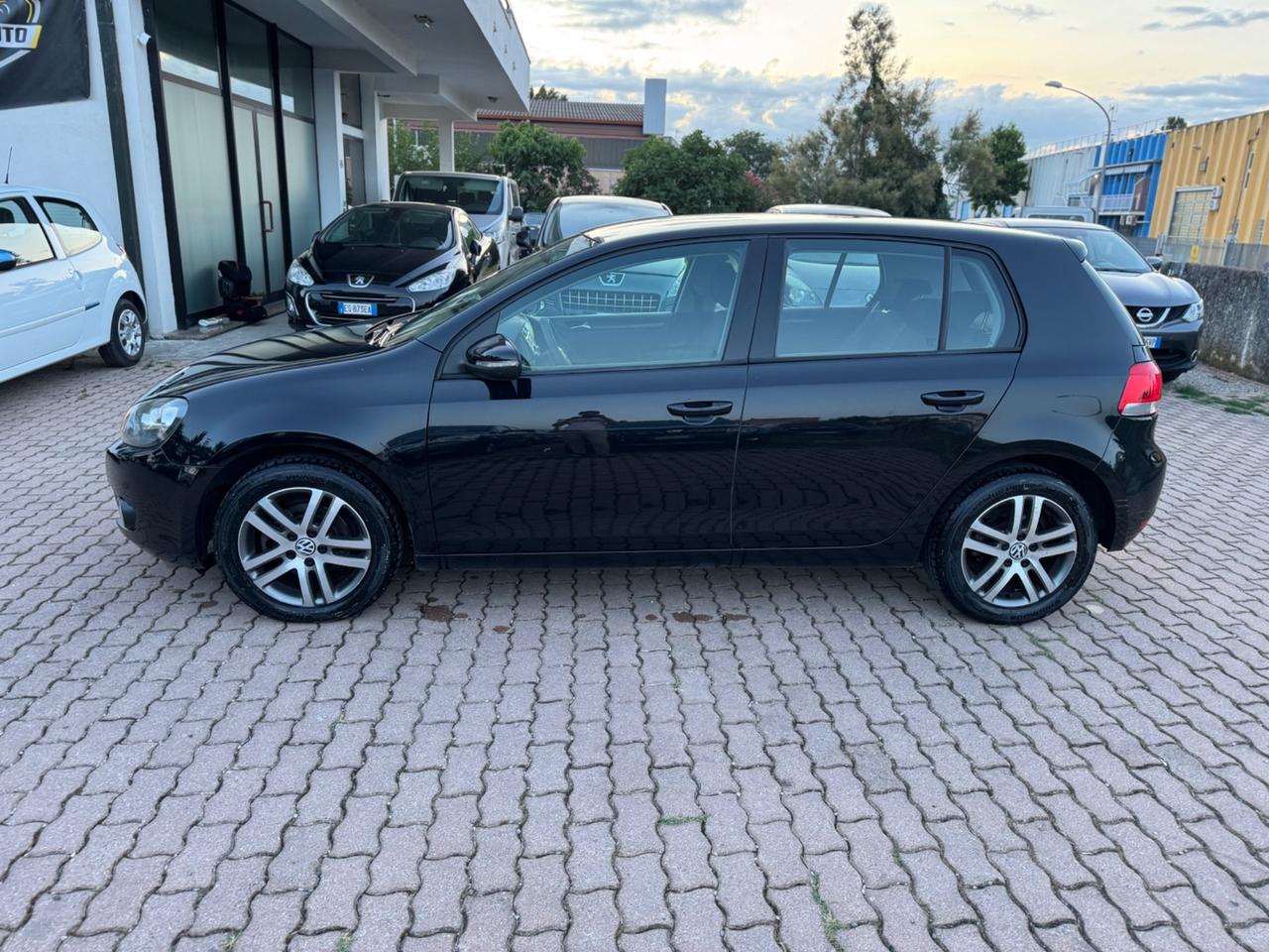 Volkswagen Golf 1.6 TDI DPF 5p. Highline