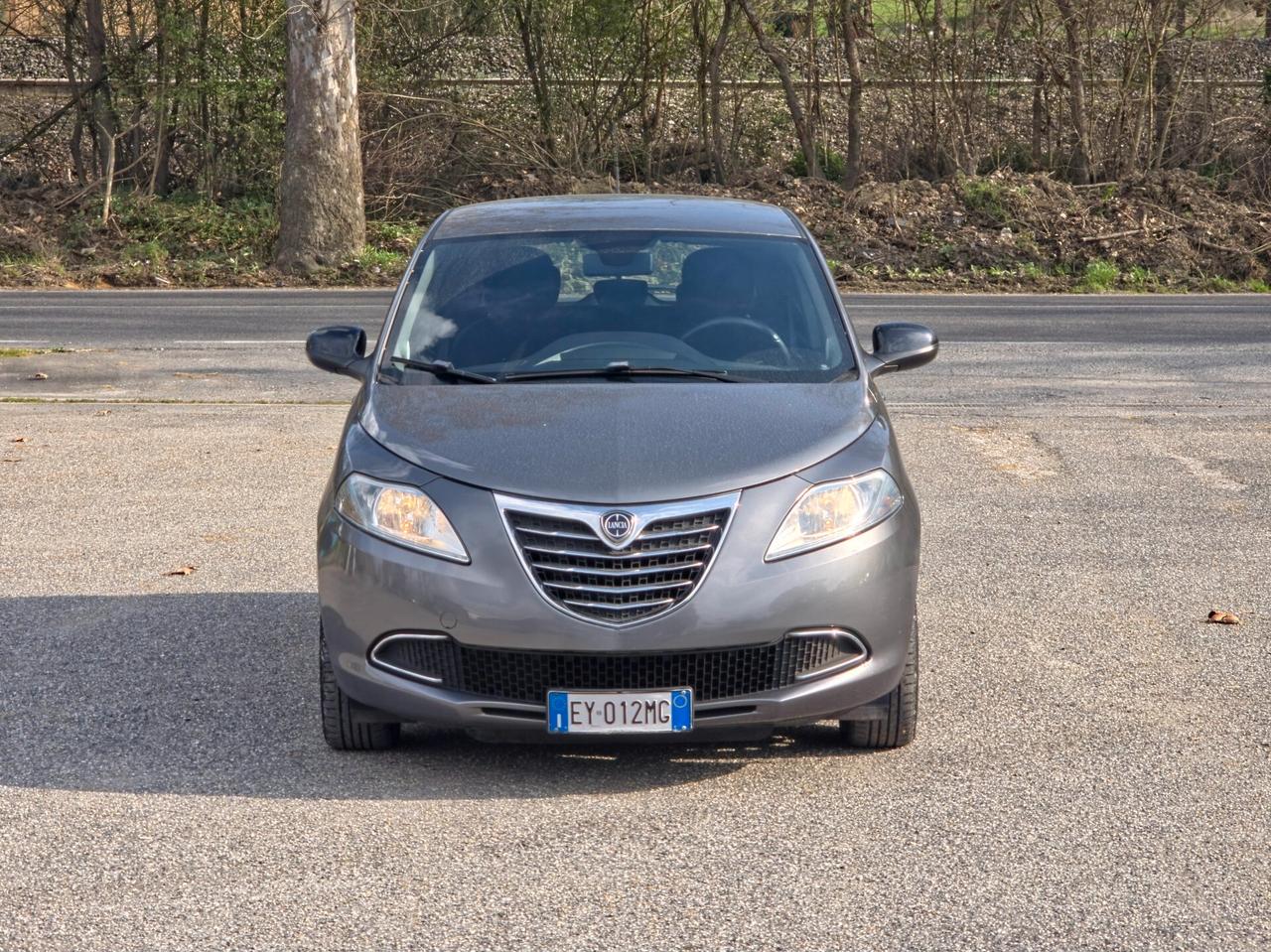 Lancia Ypsilon 1.2 69 CV 5 porte Elle 2015-E6 Manuale NEO