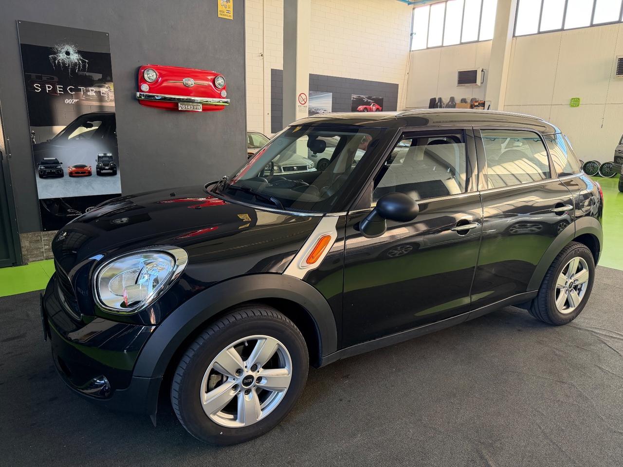 Mini One D Countryman 1.6d 90cv —SOLO 42.000KM—