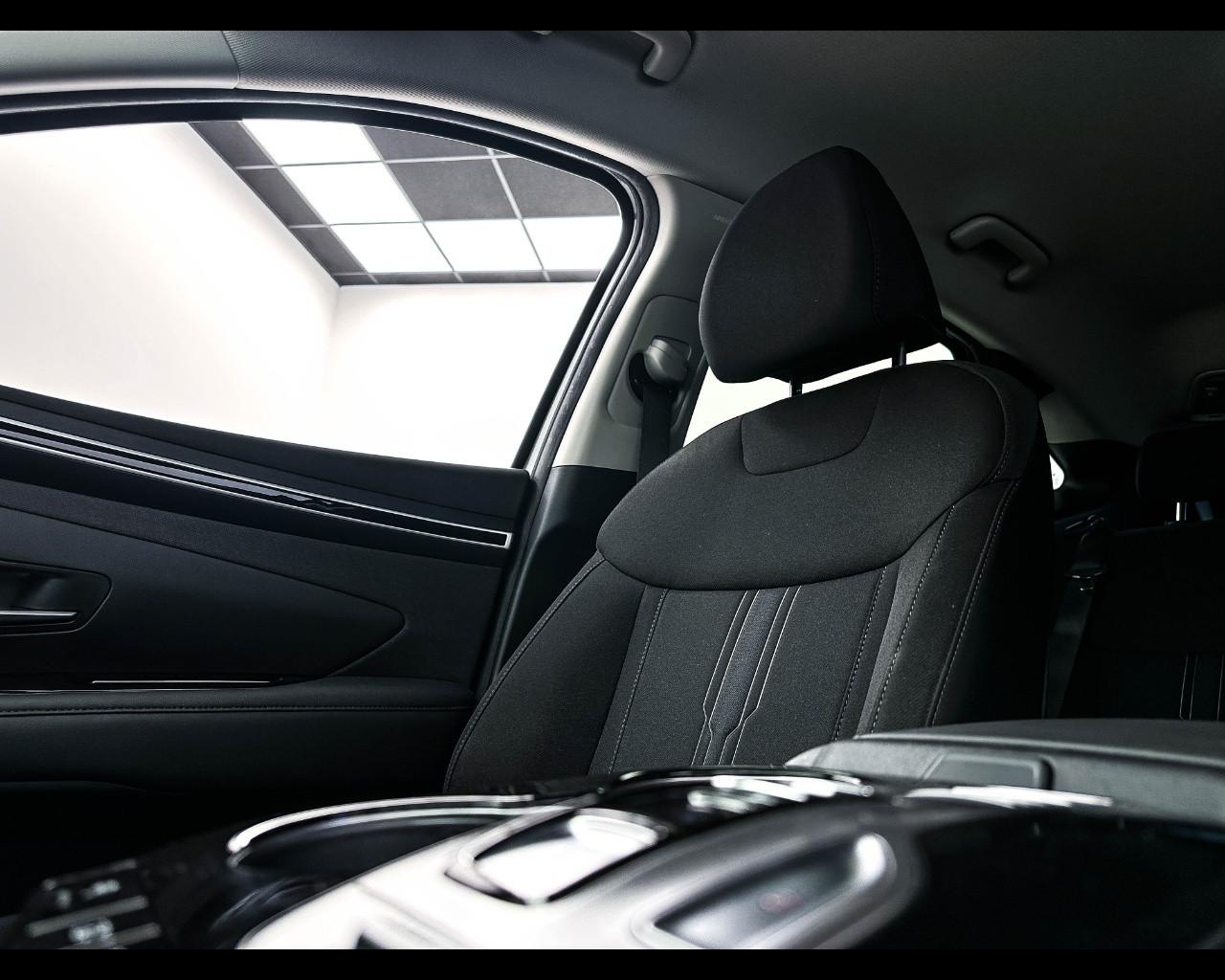 HYUNDAI Tucson 3ª serie - Tucson 1.6 HEV aut.Exellence