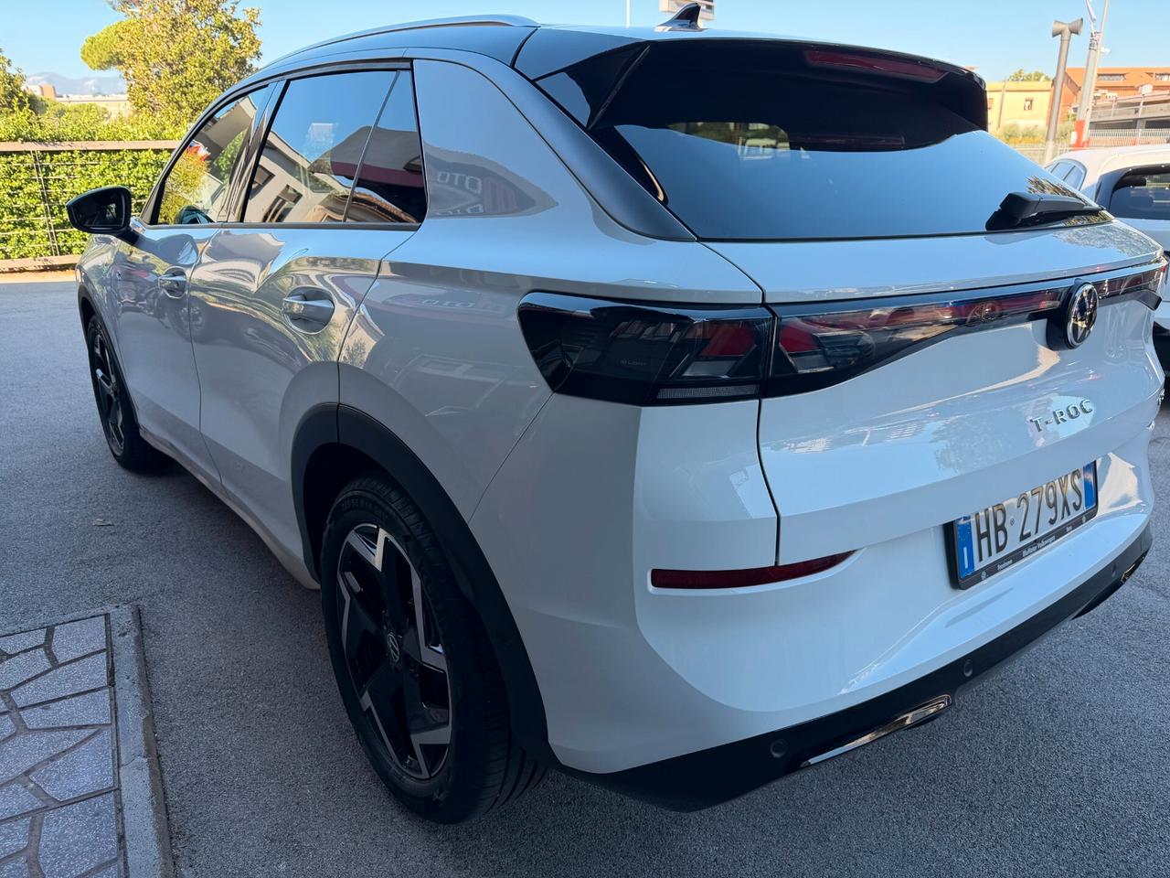 Volkswagen T-Roc 1.5 TSI ACT DSG R-Line