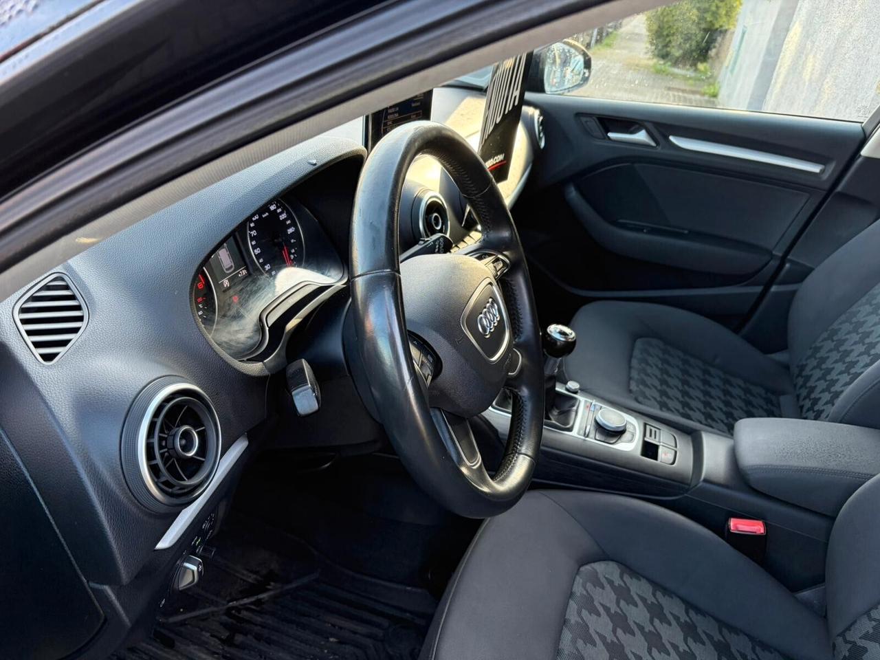 AUDI A3 SPORTBACK - FINANZIABILE