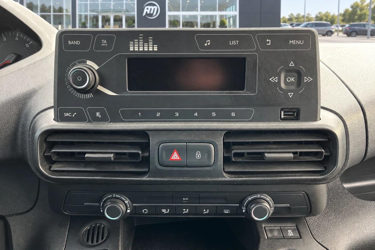 Peugeot Partner 1.5HDi 100CV Premium ALLESTITO