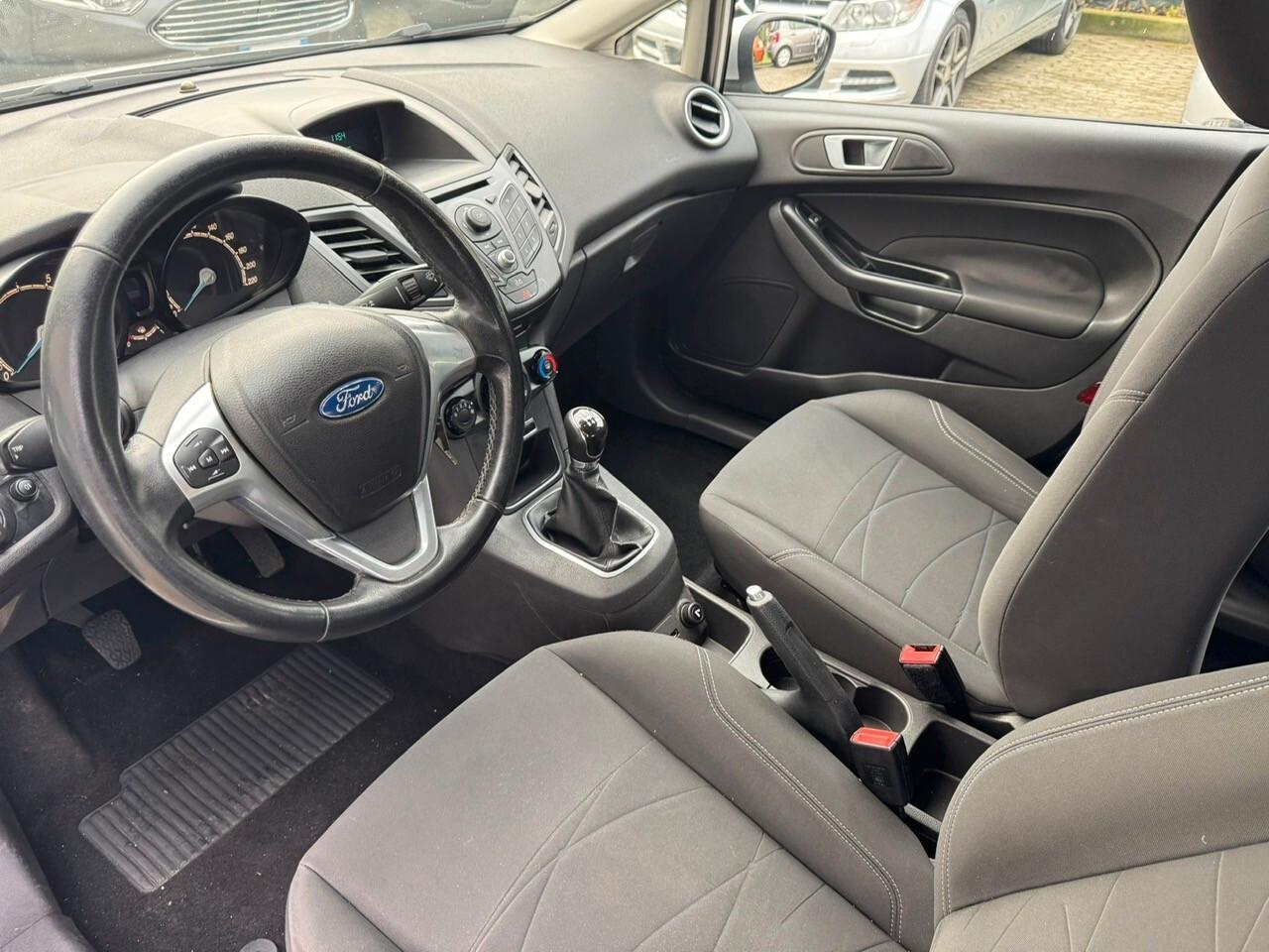 Ford Fiesta 1.0 80CV 5 porte*EURO5B*NEOPATENTATI