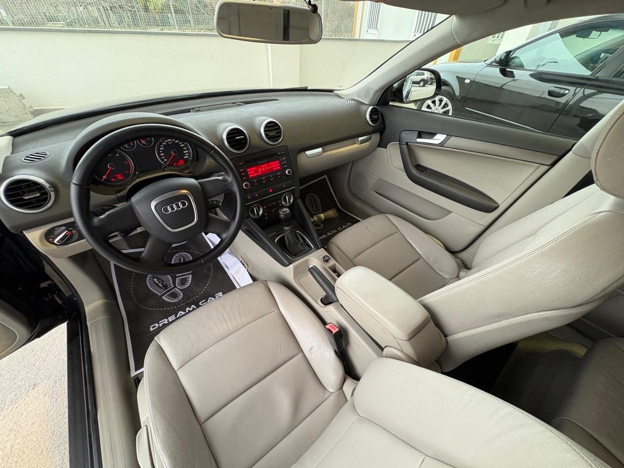 Audi A3 SPB 1.6 TDI 105 CV CR Ambition