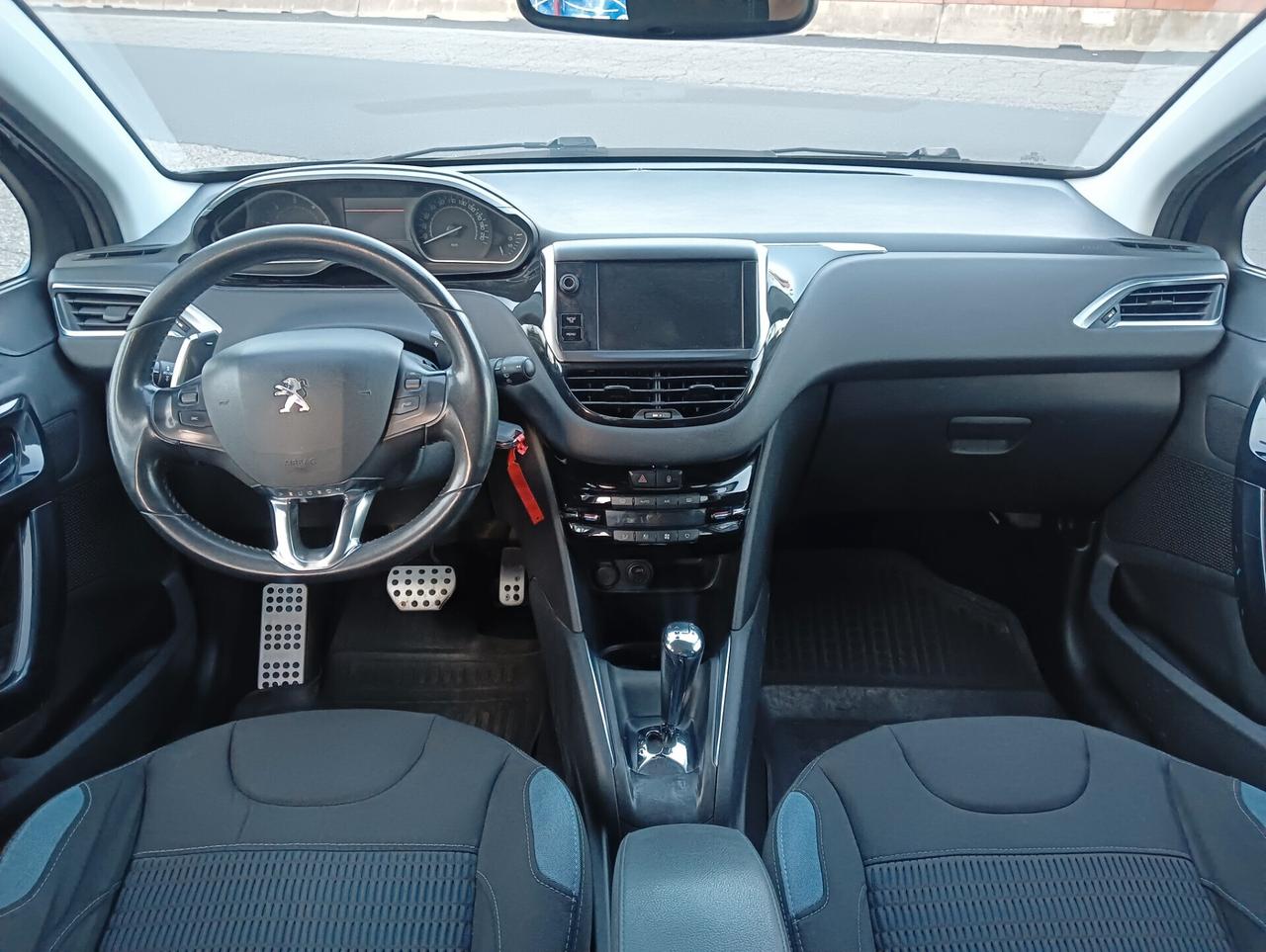 Peugeot 208 1.6 e-HDi AUTOMATICA