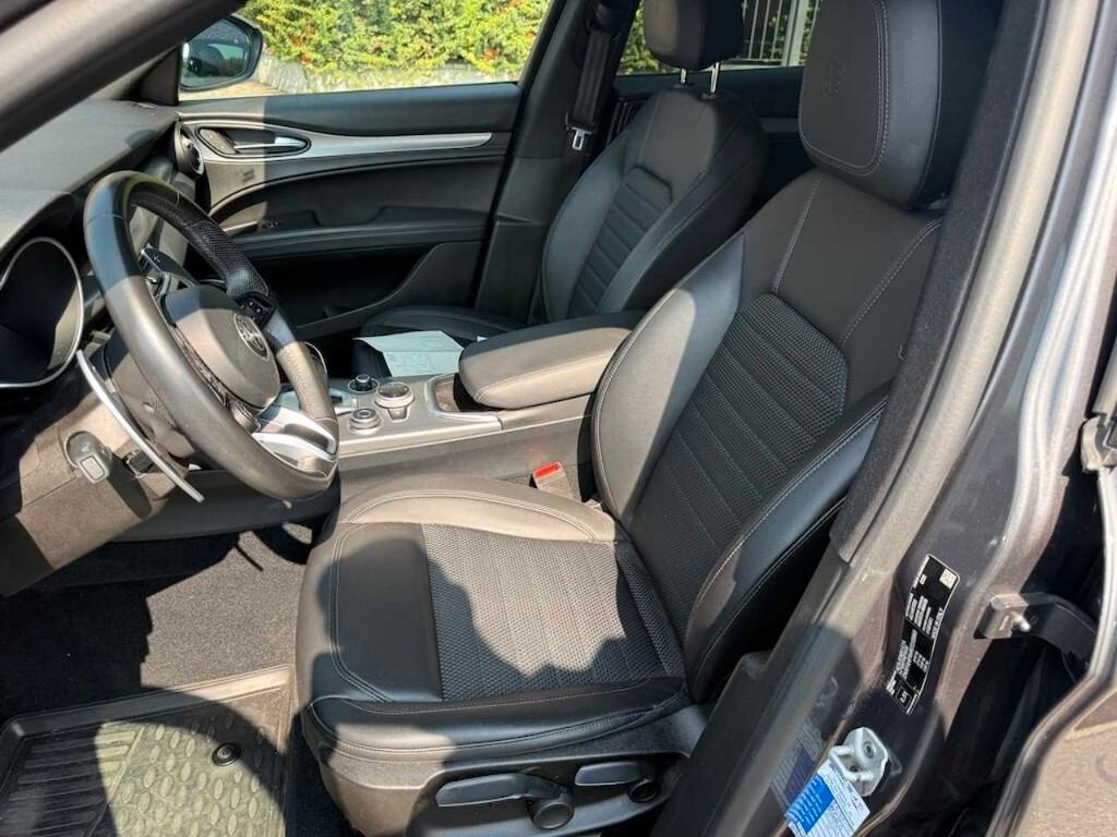 Alfa Romeo Stelvio 2.2 Turbodiesel 190 CV AT8 Q4 Sprint