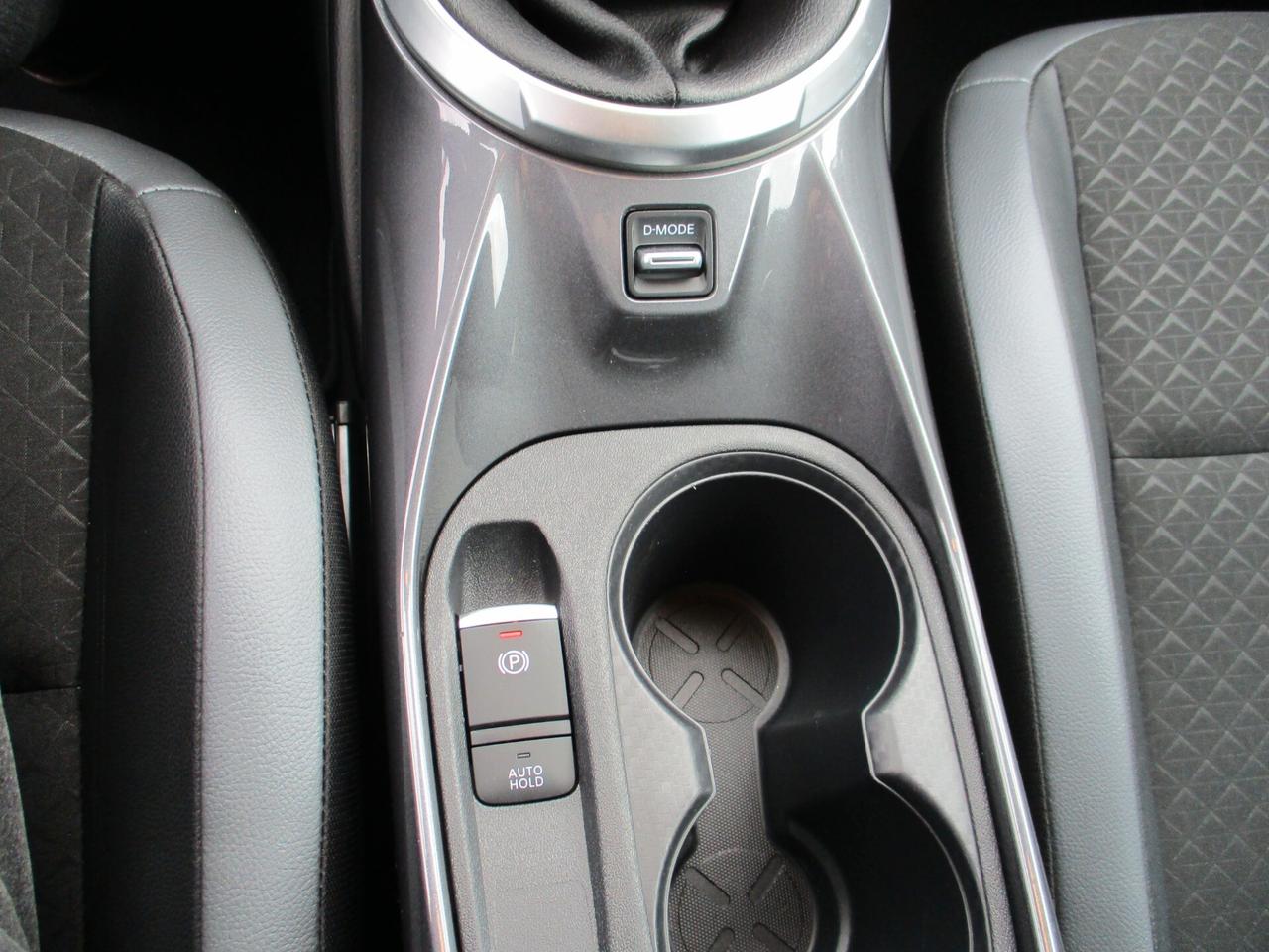 Nissan Juke 1.0 DIG-T 114 CV N-Connecta