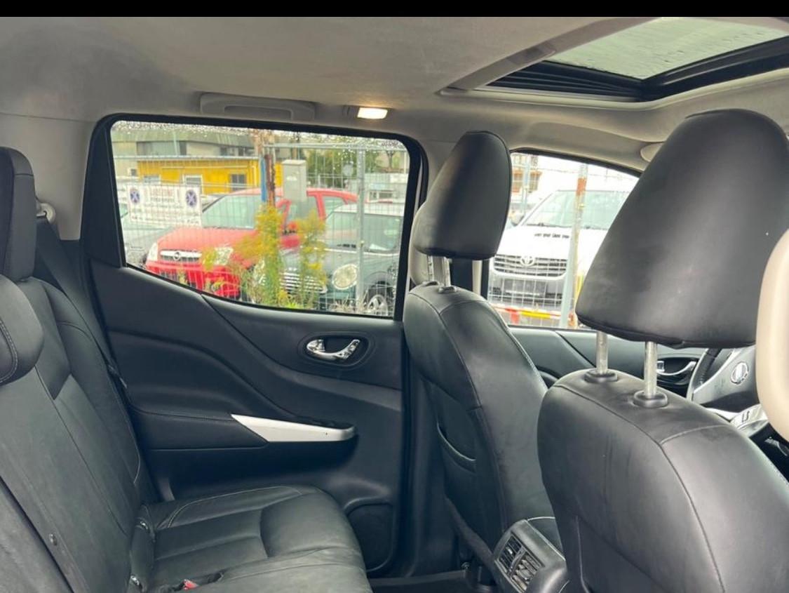 Nissan Navara 2.3 dCi 190 CV 4WD Double Cab N-Connecta