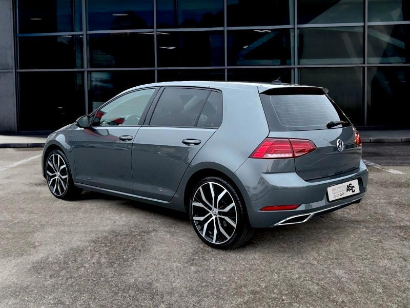 Volkswagen Golf 5 Porte Golf 5p 1.6 tdi Sport 115cv