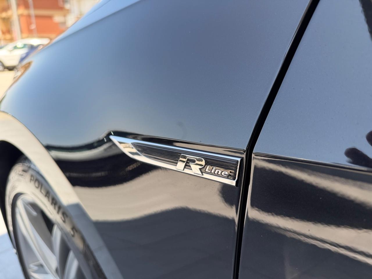Volkswagen Golf 1.6 TDI 115 CV EXECUTIVE R-Line