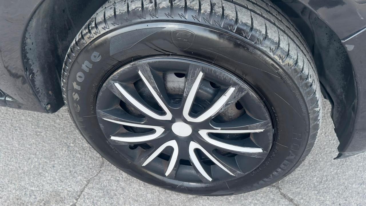 Dacia Sandero 1.4 8V GPL Lauréate