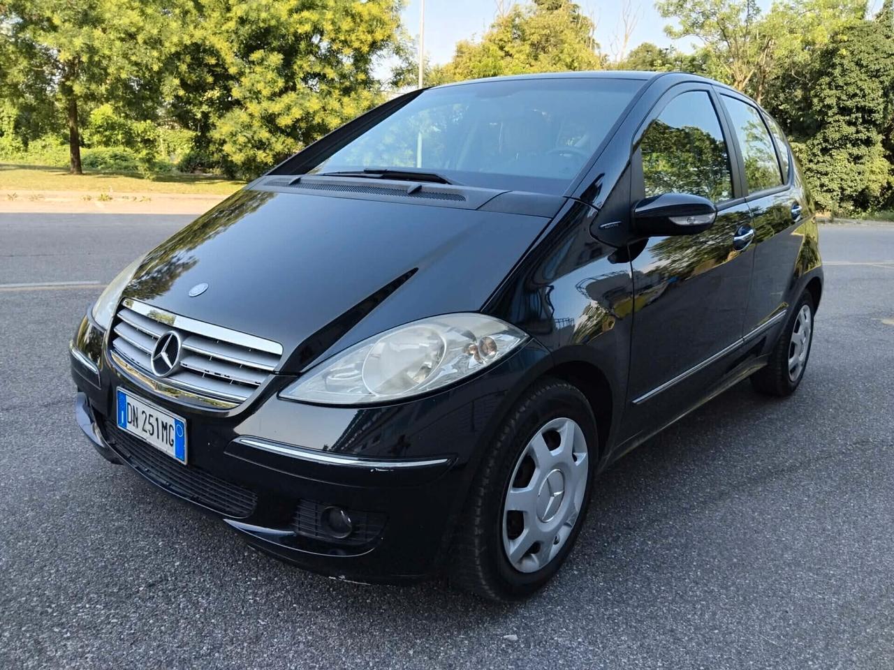 Mercedes-benz A 180 automatica