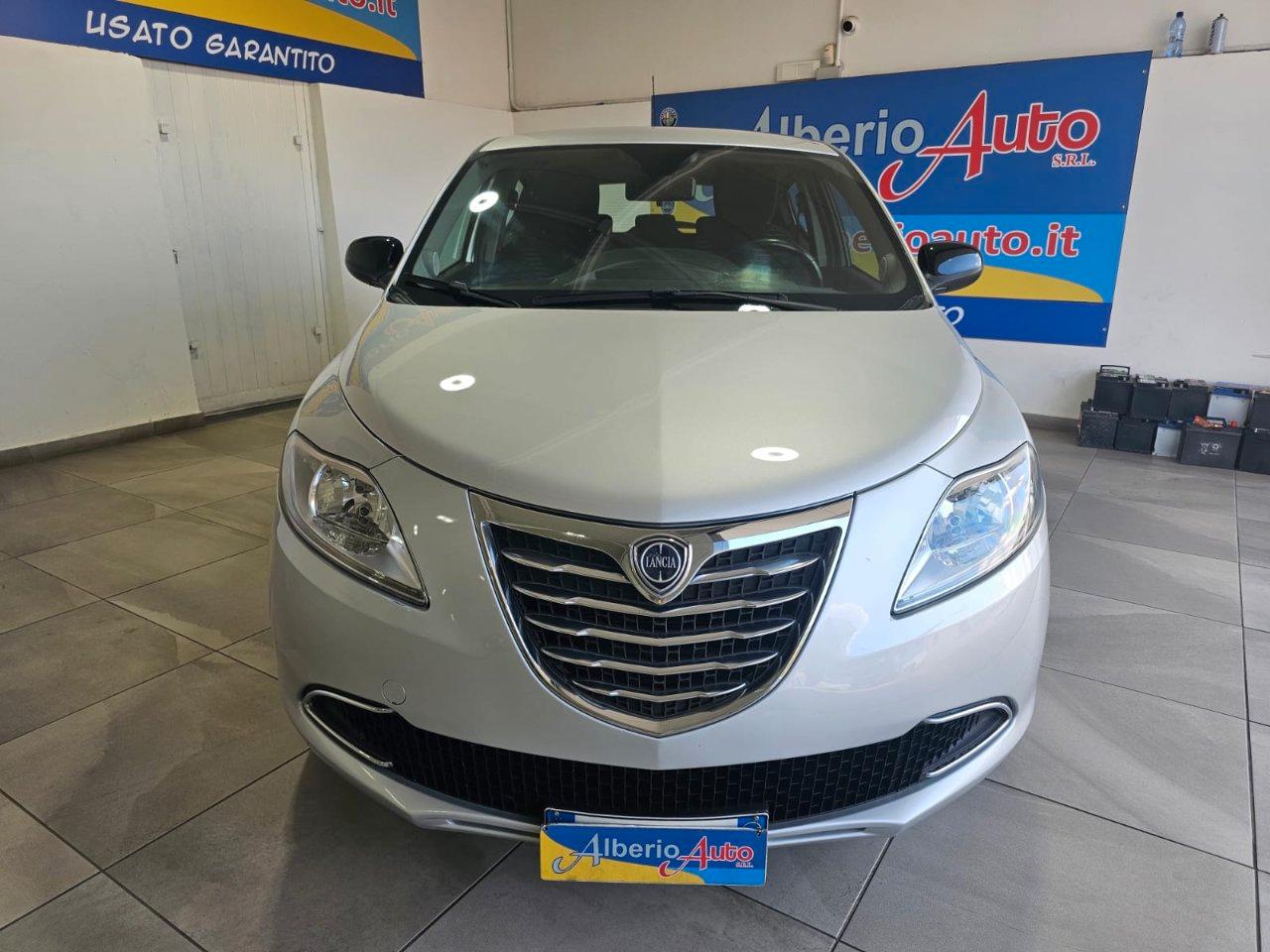 Lancia Ypsilon 5 Porte Ypsilon 1.2 8v Platinum s&s 69cv