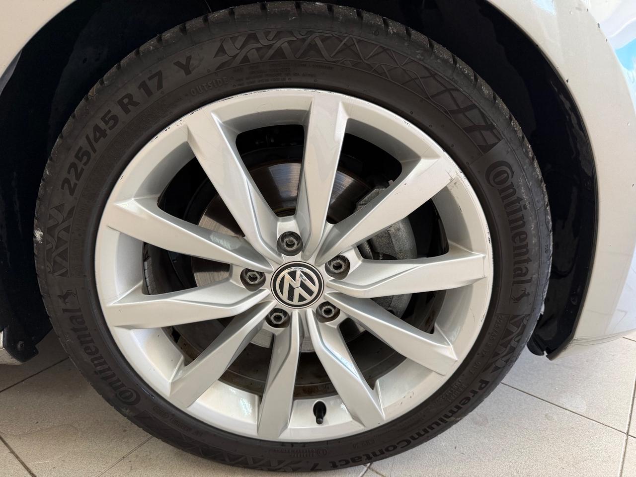 Volkswagen Golf Business 1.6 TDI 5p. 4MOTION Highline BlueMotion Tech.