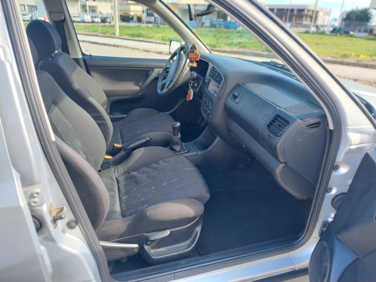 Volkswagen Golf GTI 2.0 cat 5 porte