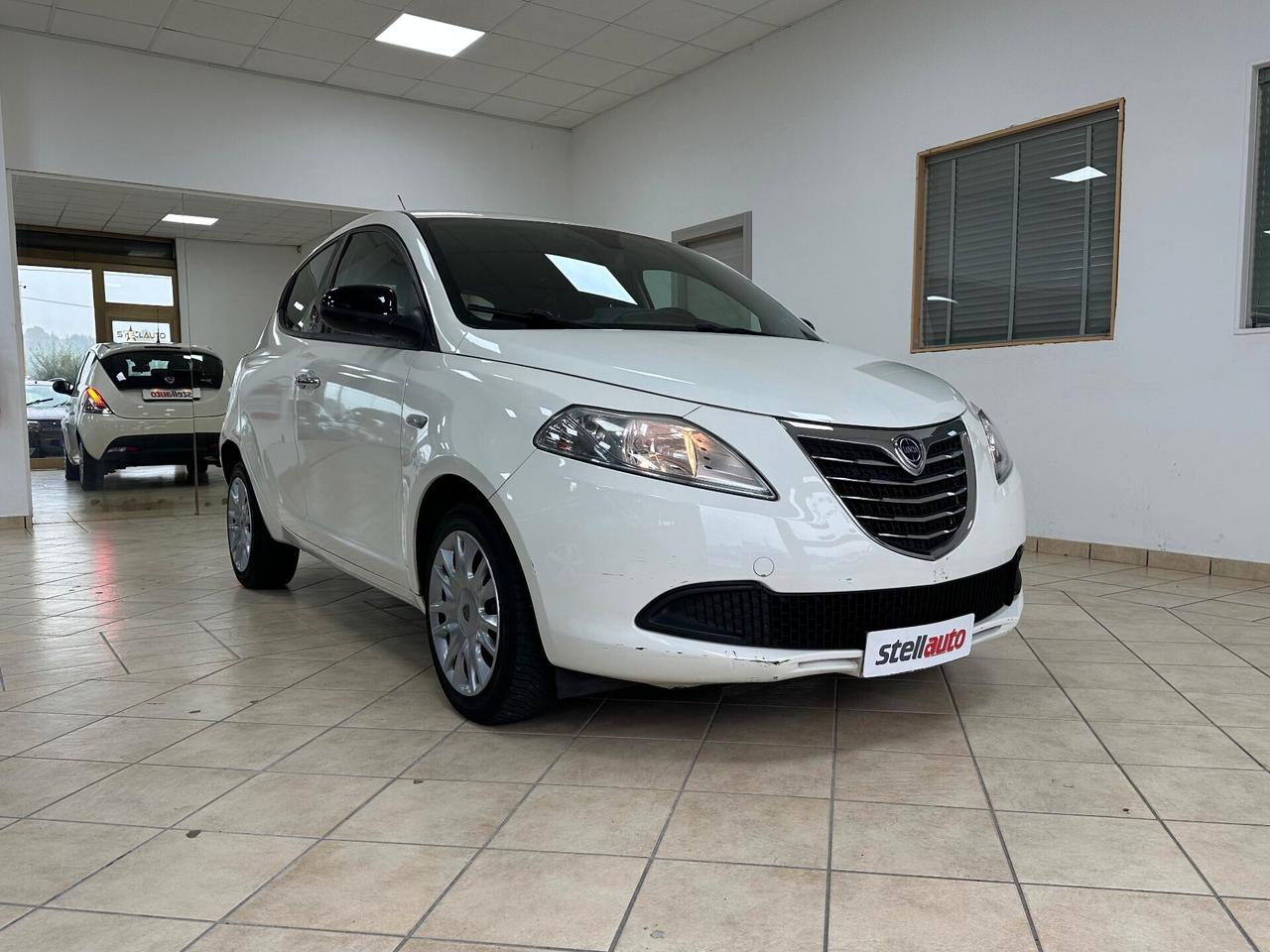 Lancia Ypsilon 1.2 69 CV 5 porte GPL Ecochic Gold