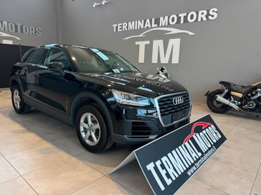Audi Q2 40 TFSI quattro S tronic Business