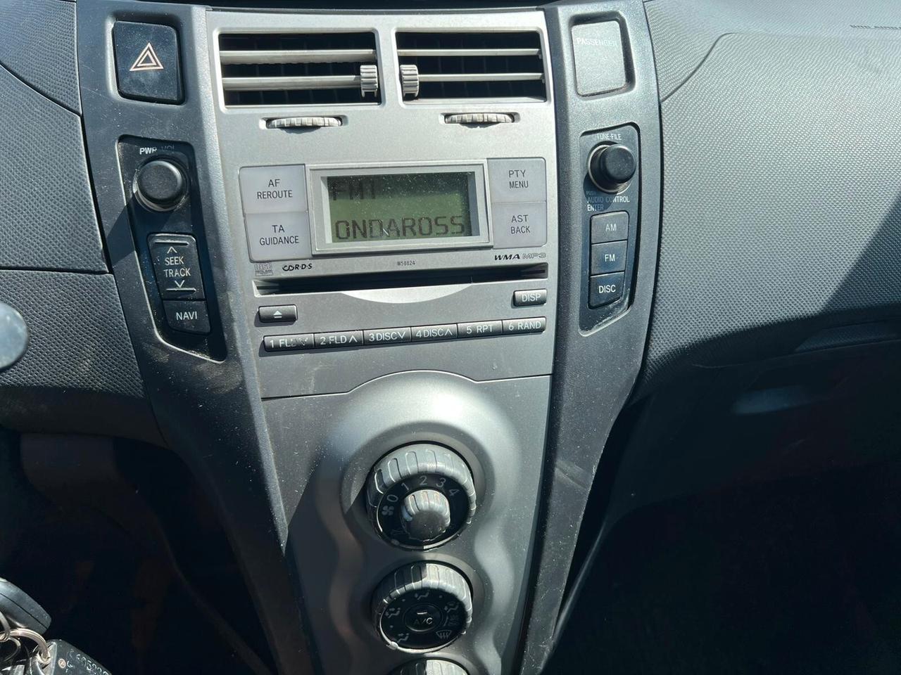 Toyota Yaris 1.3 5 porte