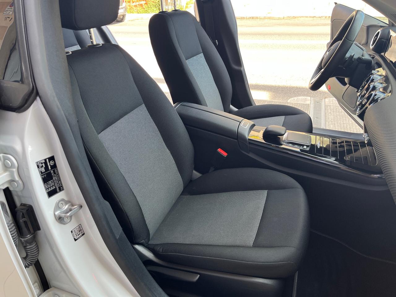 Mercedes-benz CLA 180 d Automatic Shooting Brake Business