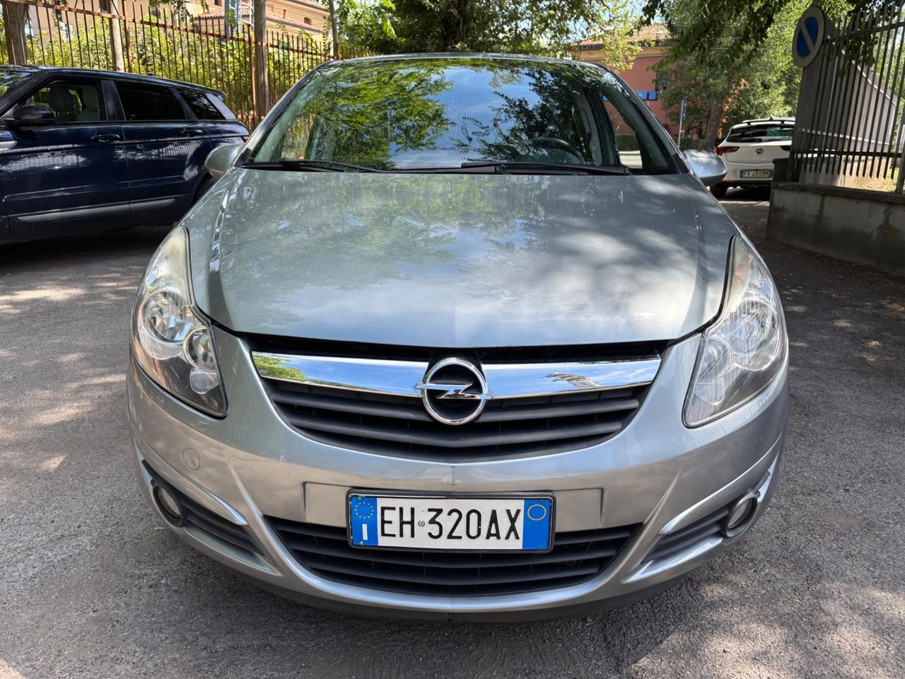 Opel Corsa 1.2 5 porte Club