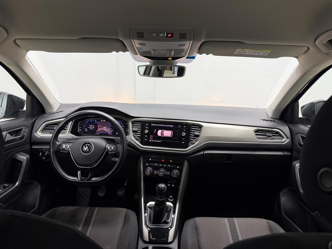 Volkswagen T-Roc 1.6 TDI SCR Business BlueMotion Technology