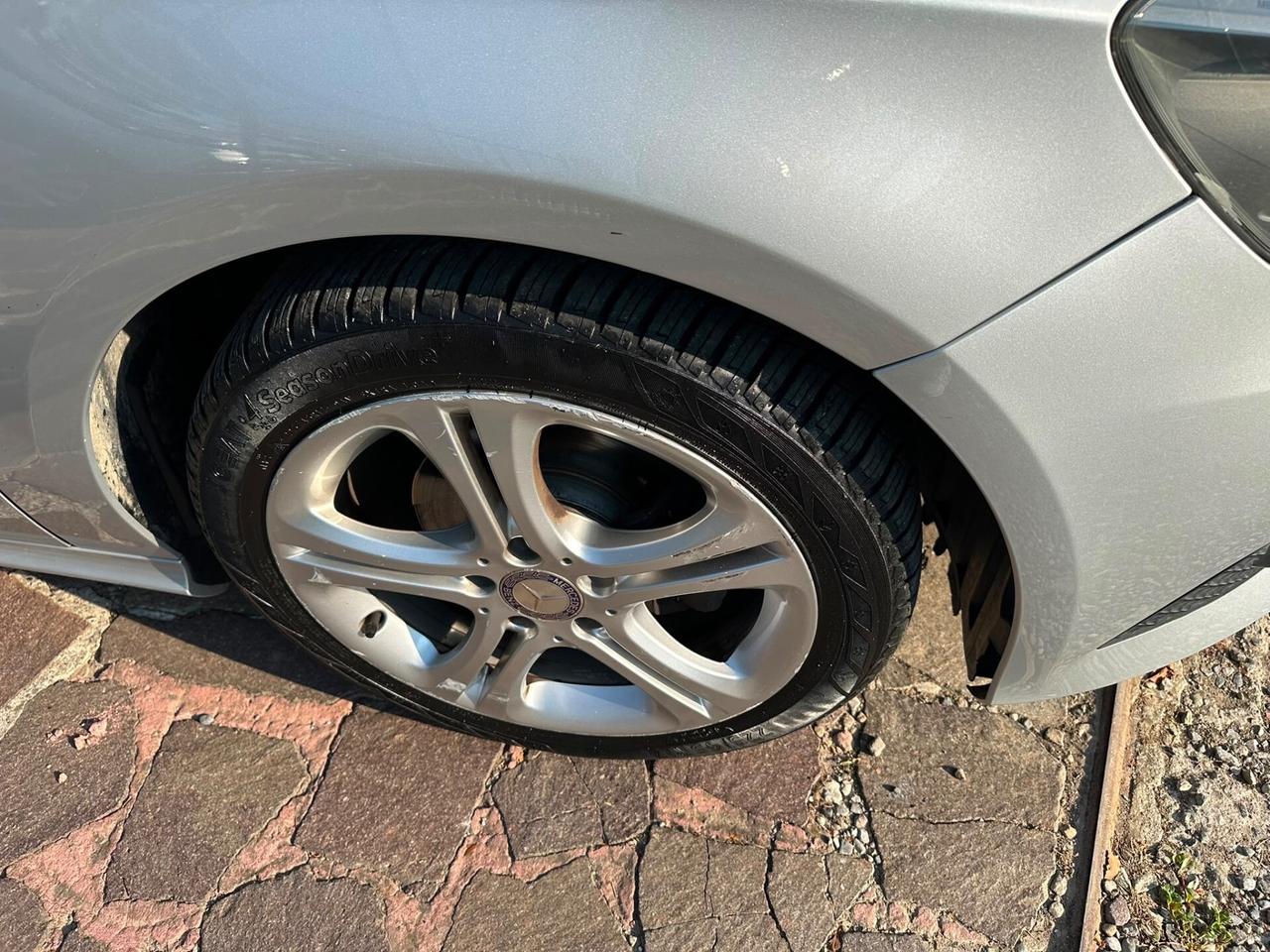 Mercedes-benz A 180 CDI Automatic Dark Night Edition