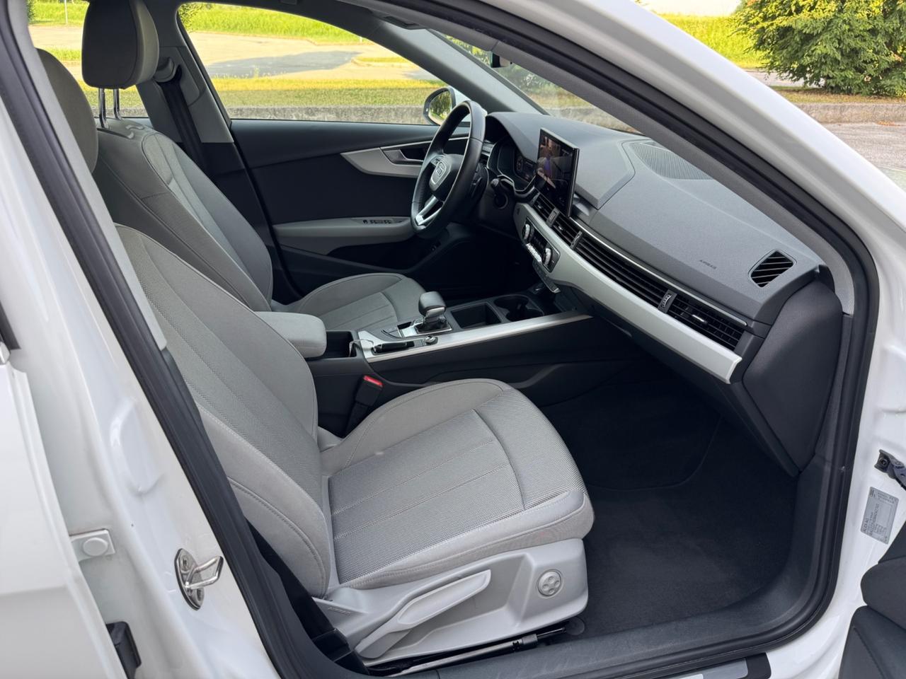 Audi A4 Avant 35 TDI/163 CV S tronic Business Advanced