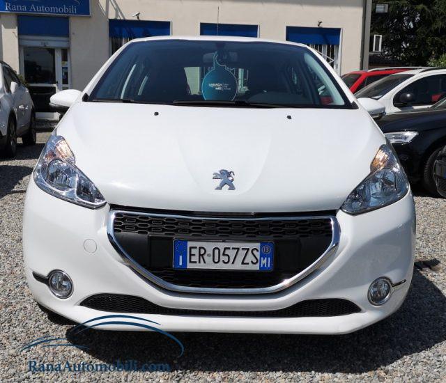 PEUGEOT 208 1.2 5 porte Active NeoPatentati ZeroAnticipo