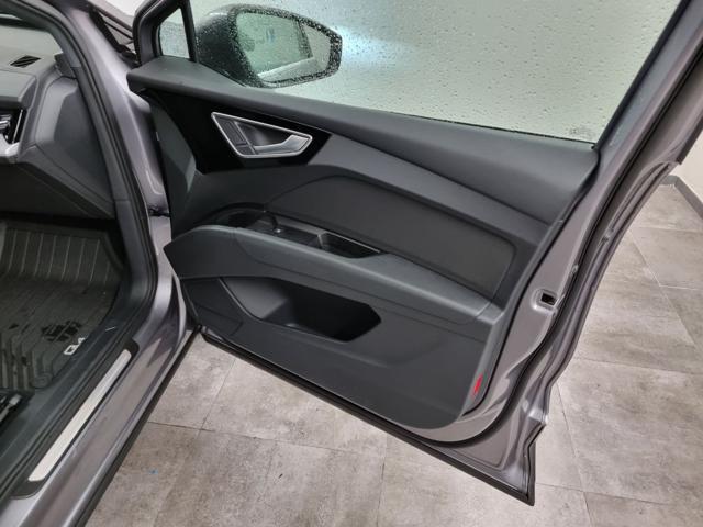 AUDI Q4 e-tron Q4 SPB 40 e-tron BUSINESS ADVANCED