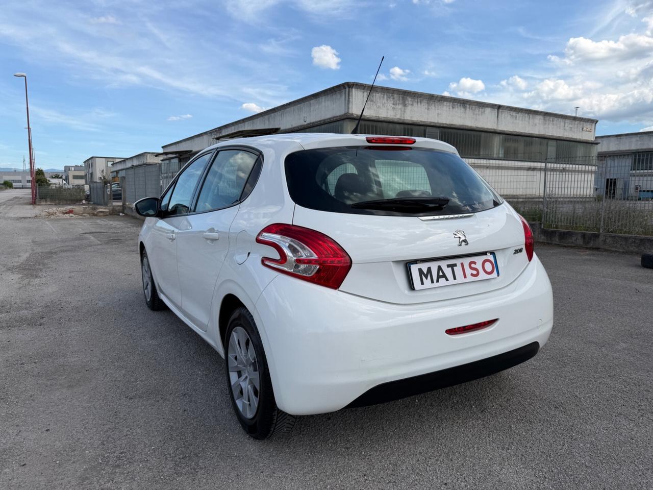 Peugeot 208 1.4 HDi 68 CV 5 porte 12. GARANZIA