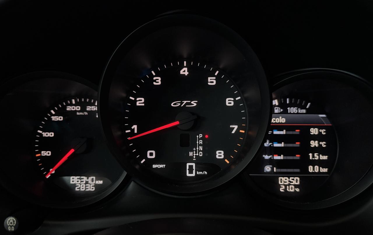 Porsche Macan GTS 3.0cc 360cv CarPlay Tetto apribile Finanziabile