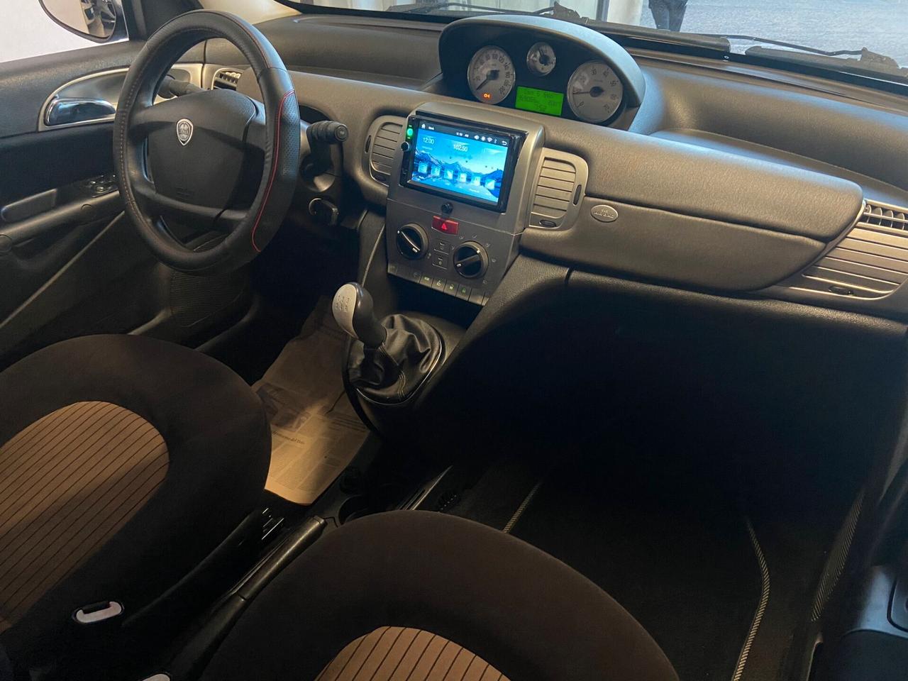 Lancia Ypsilon 1.3 MJT 16V 95 CV 5 porte S&S Gold