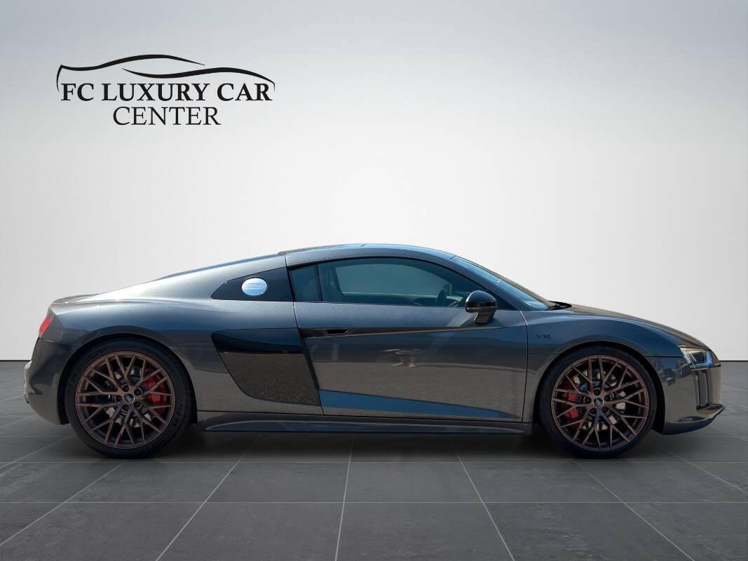 Audi R8 Coupé 5.2 V10 rwd 540cv s tronic