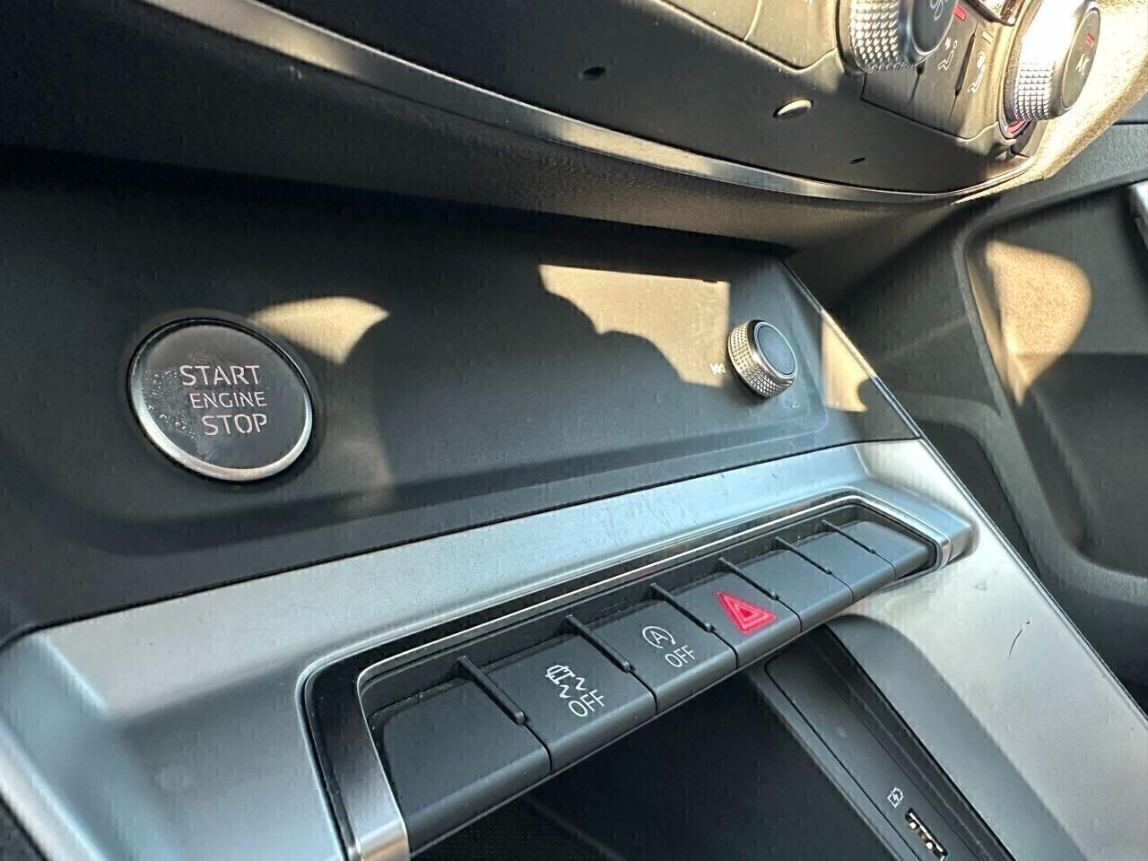 Audi Q3 35 2.0 Tdi 150CV S-tronic *Tetto Panoramico*