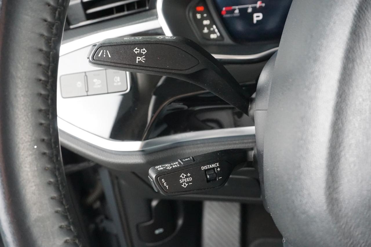Audi Q3 35 TDI S tronic Business Advanced